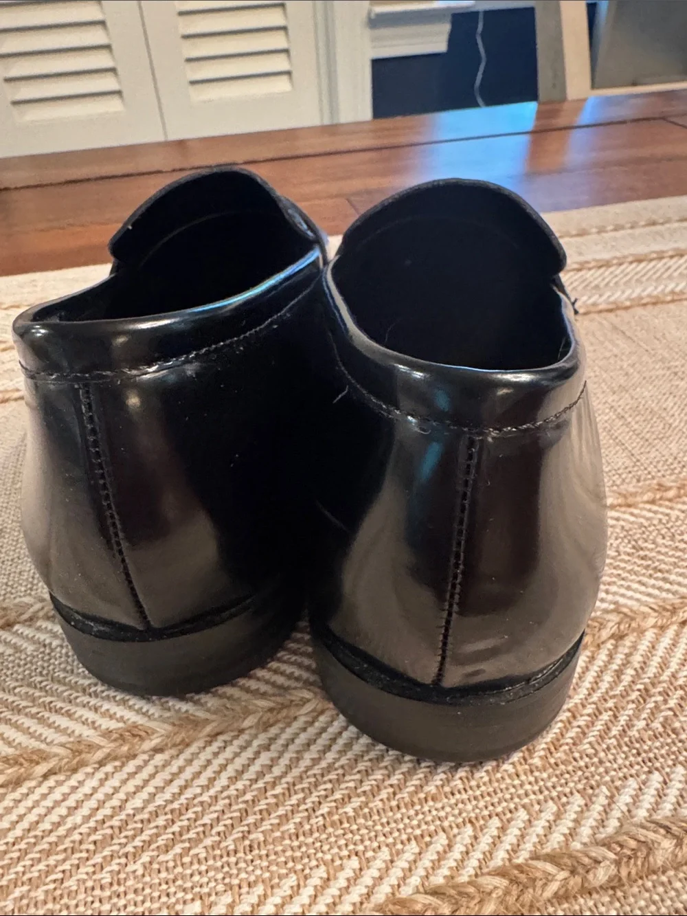Banana Republic classic black